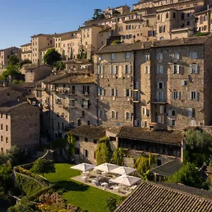 Fontebella 4*, Assisi Italien