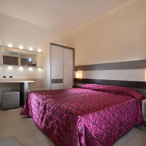 Szálloda Siena, Verona