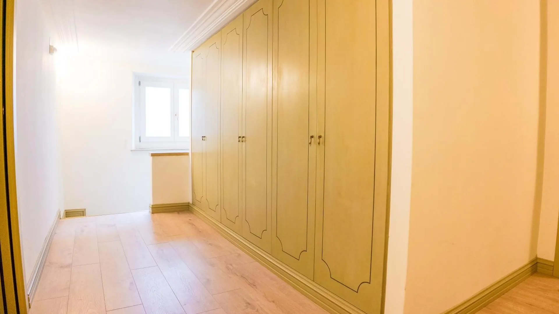 Italianflat - Verona Suite 2*,  Italien