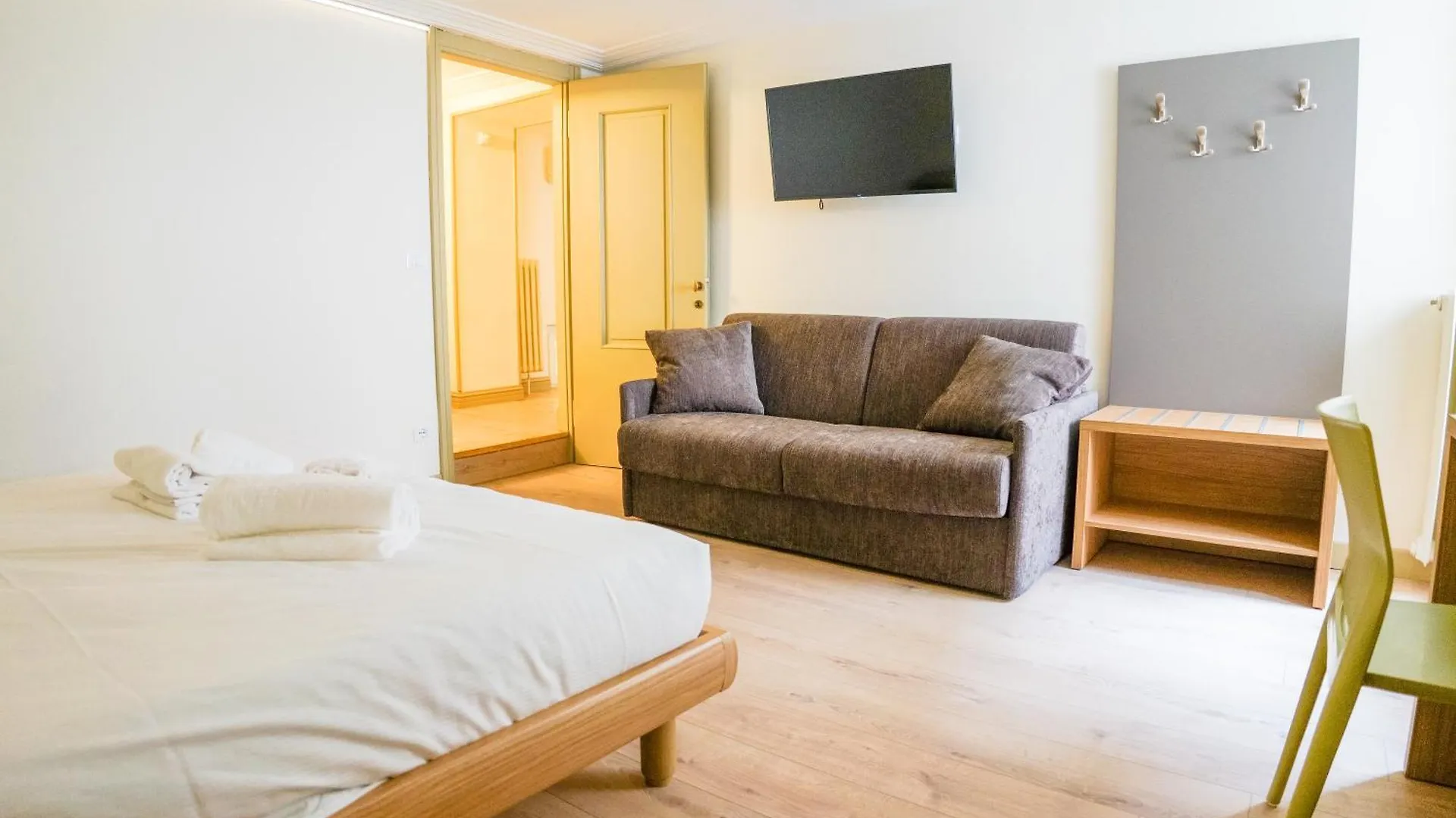 Italianflat - Verona Suite 2*,  Italien