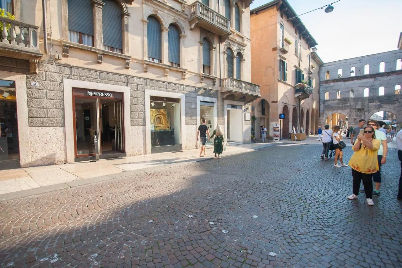 Italianflat - Verona Suite 2*,  Italien